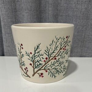 Ashland Christmas floral container Cream Planter with Greenery Design. NWT.